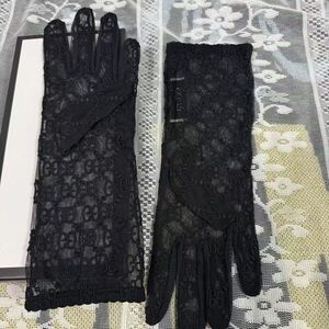 Gucci Black Lace Logo Gloves